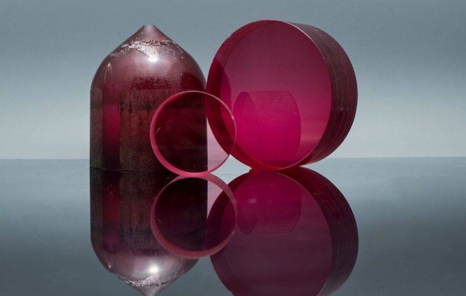 laser crystal005.jpg
